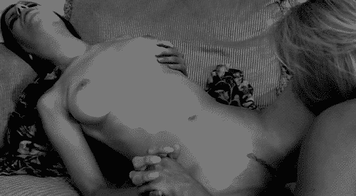 huge boobs lesbos