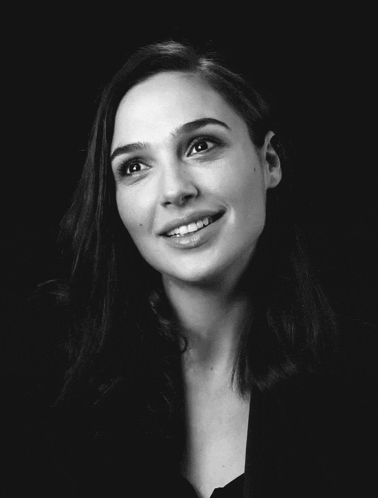 Gal gadot is such a taunt
