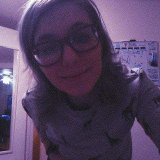 Roxy  chaturbate - flashing mah boobs :