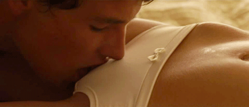 licking vagina eating