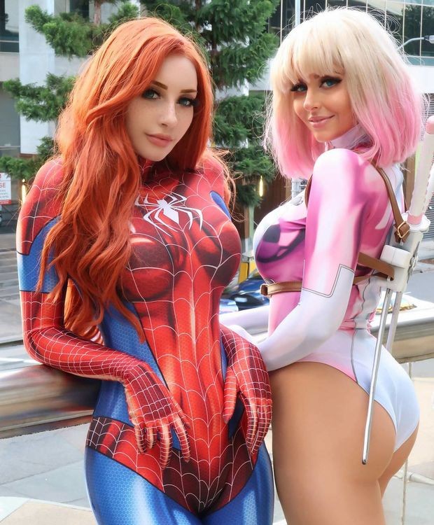 Mary jane and gwen stacy