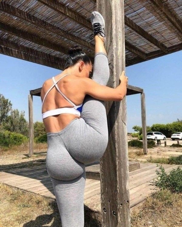 Wow yoga butt