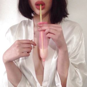 Drink Porn Gifs and Pics - MyTeenWebcam